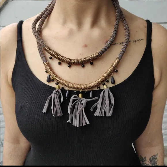 NWOT Grey Multilayer Necklace with Tassels - Picture 2 of 4